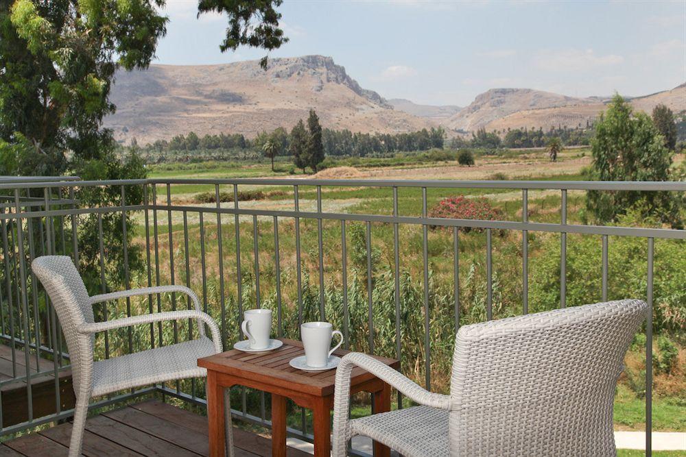 Nof Ginosar Kibbutz Hotel Exterior photo